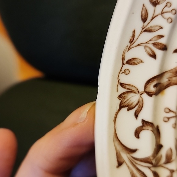 Johnson Bros Vintage Vegetable dish. - Picture 10 of 10